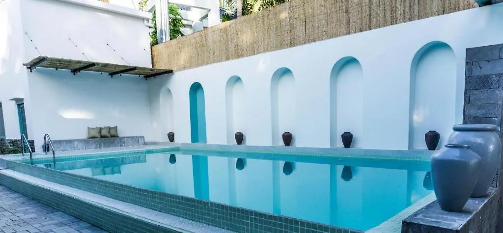 Meraki Oasis Hotel Mui Ne 2*,